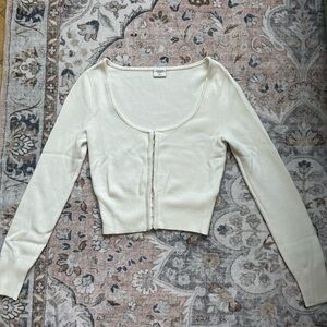 Abercrombie Cream Cropped Hook Eye Closure Cardigan Size XS